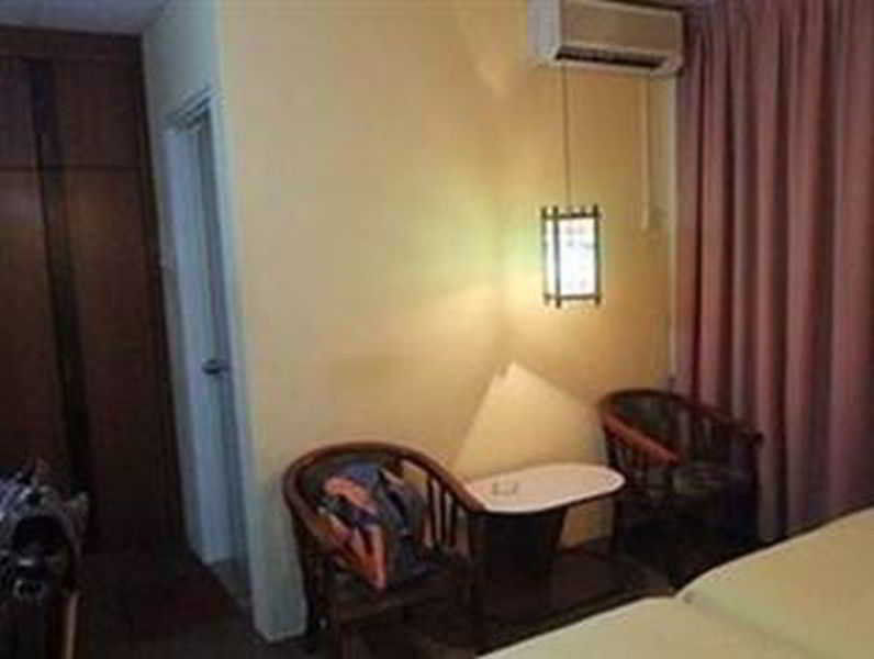 Hotel Waterfall 2*